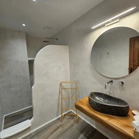 Era Veneziana * Naxos City